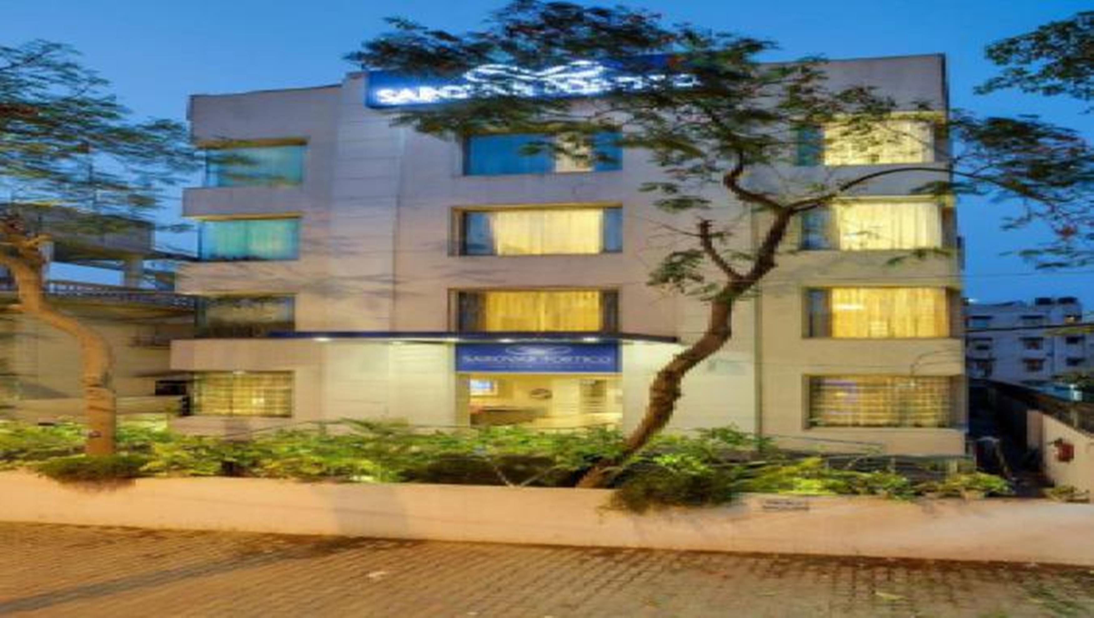 Sarovar Portico Naraina, Hotel Yeni Delhi Dış mekan fotoğraf