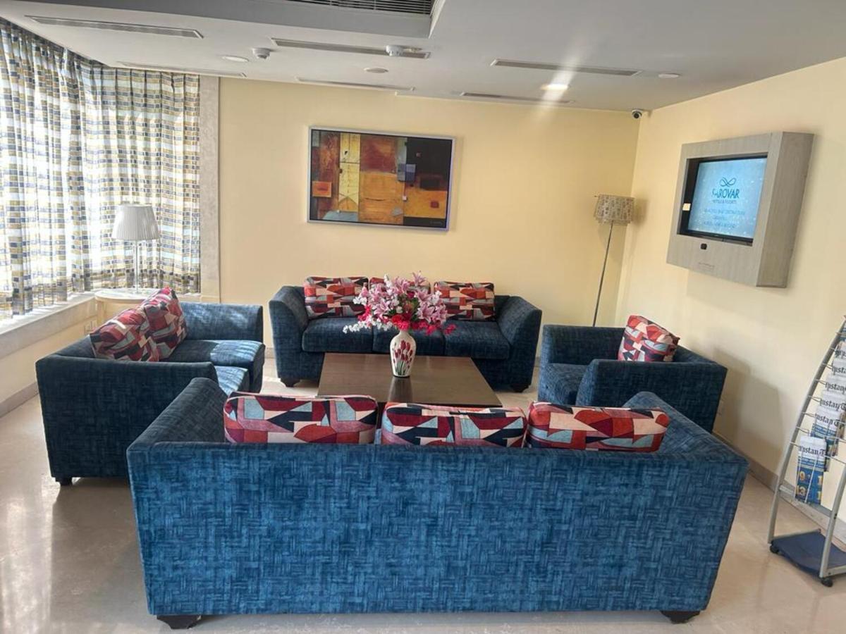 Sarovar Portico Naraina, Hotel Yeni Delhi Dış mekan fotoğraf