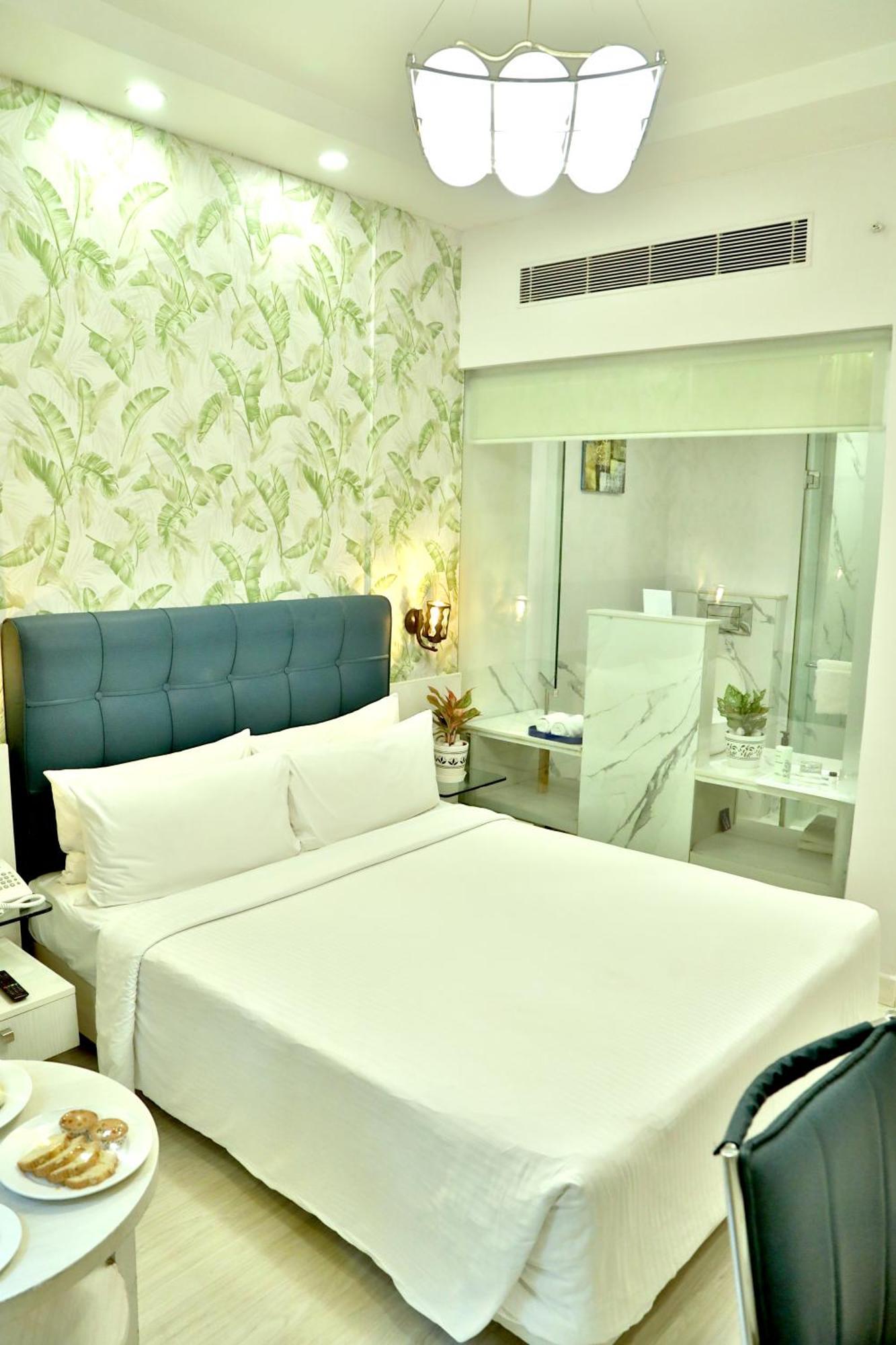 Sarovar Portico Naraina, Hotel Yeni Delhi Dış mekan fotoğraf