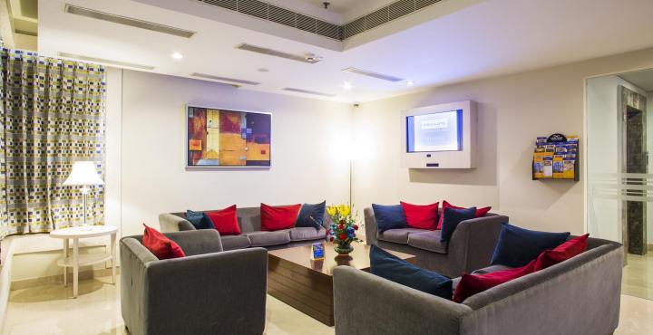 Sarovar Portico Naraina, Hotel Yeni Delhi Dış mekan fotoğraf